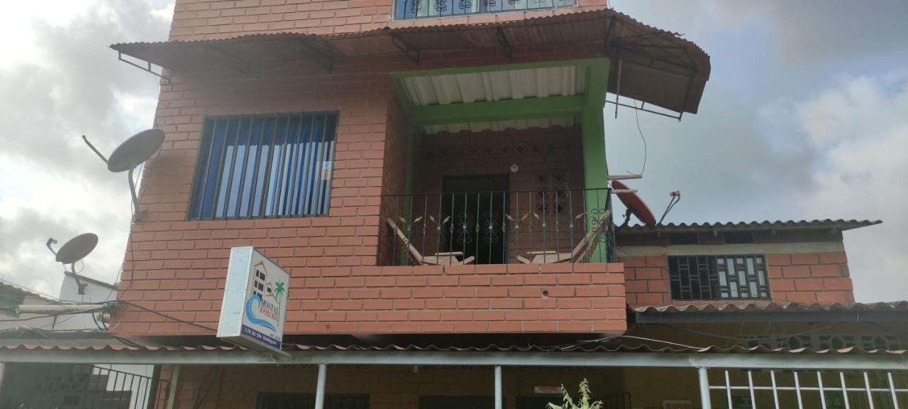 Mi Pueblo Natal Aptos Y Habitaciones Necoclí Esterno foto