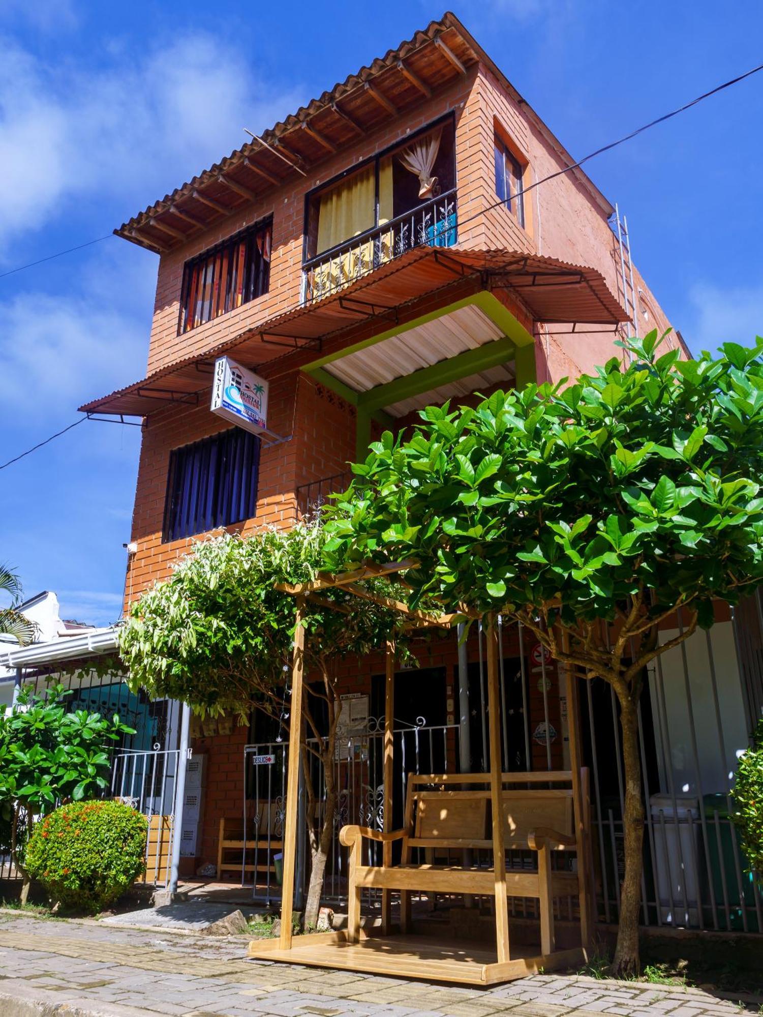 Mi Pueblo Natal Aptos Y Habitaciones Necoclí Esterno foto
