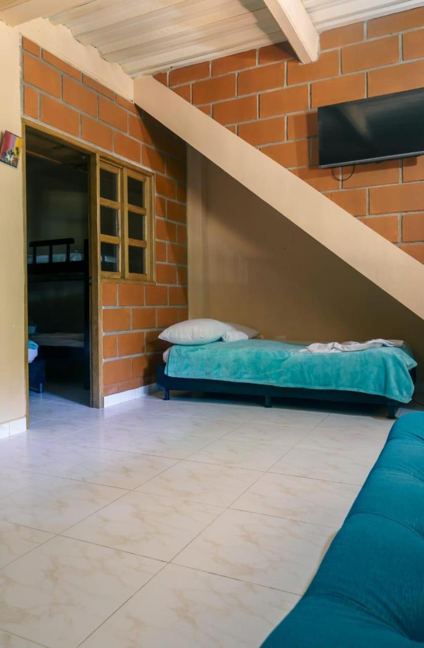 Mi Pueblo Natal Aptos Y Habitaciones Necoclí Esterno foto