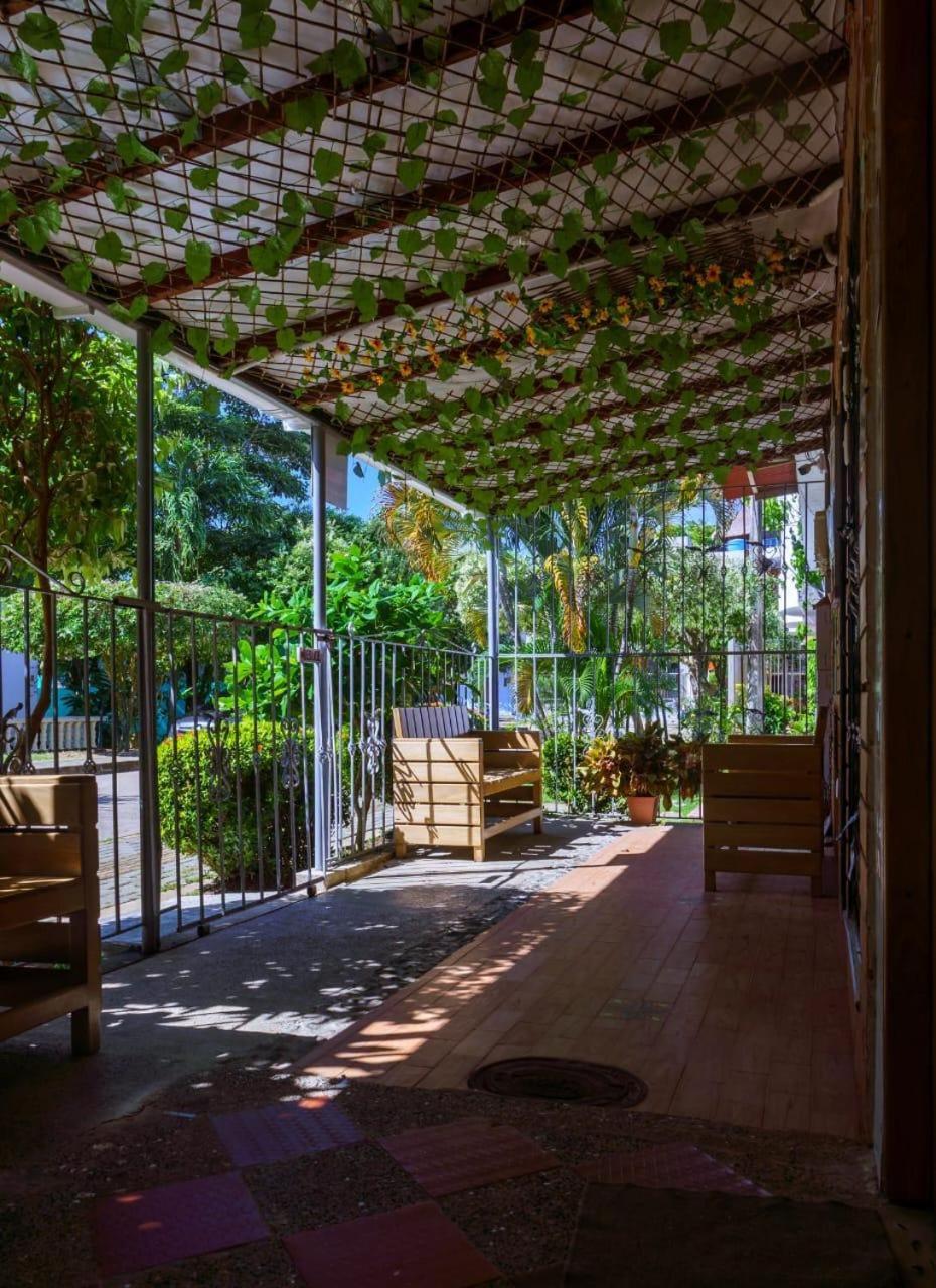 Mi Pueblo Natal Aptos Y Habitaciones Necoclí Esterno foto