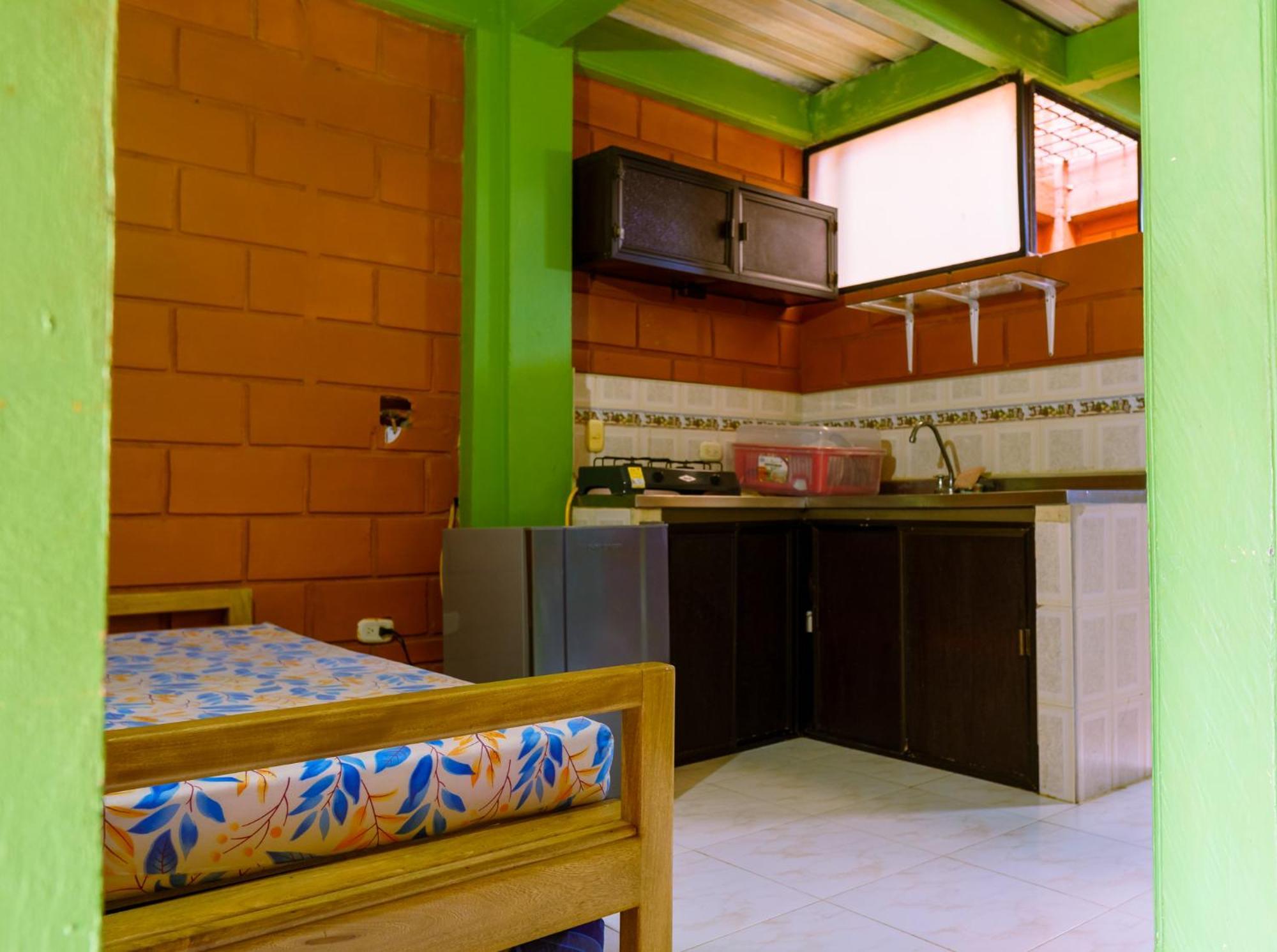 Mi Pueblo Natal Aptos Y Habitaciones Necoclí Esterno foto
