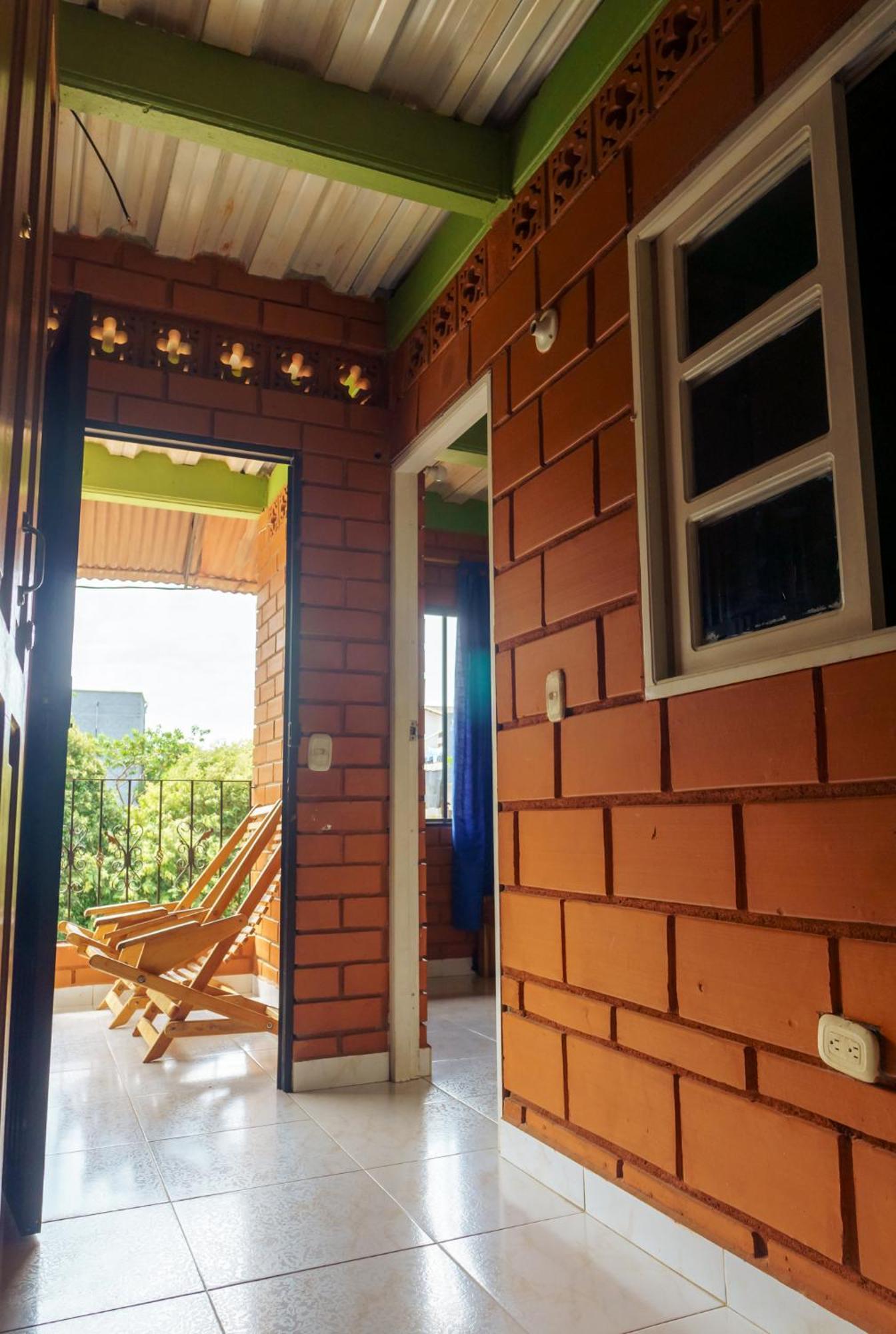 Mi Pueblo Natal Aptos Y Habitaciones Necoclí Esterno foto